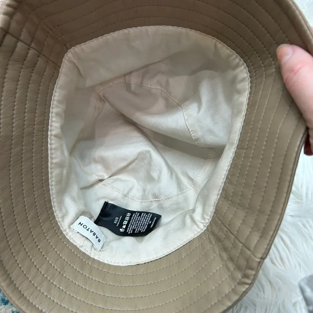 Aritzia Babaton Sandra Bucket Hat Vegan Leather Faux Leather Brown Tan XS/S
